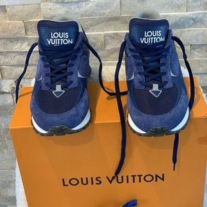 Men’s LV sneakers AUTHENTIC